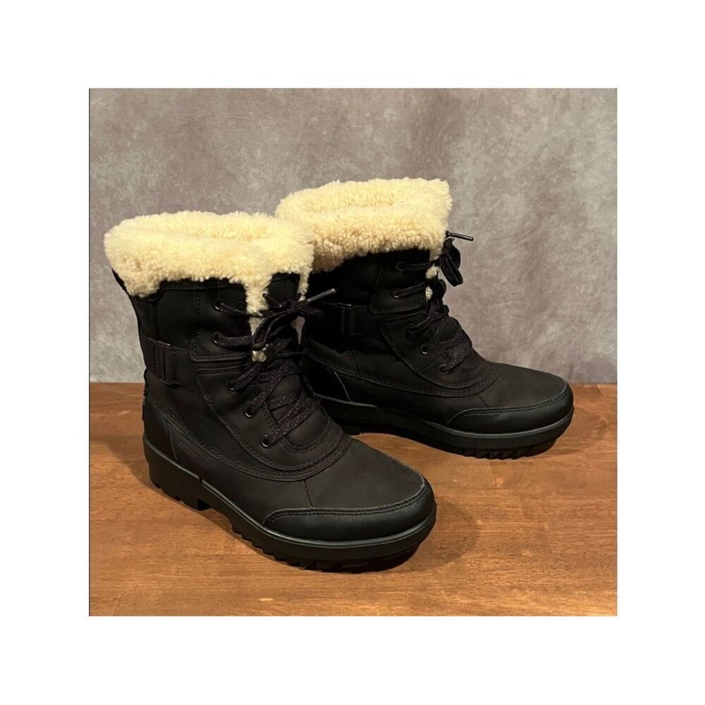Sorel Women's black leather lace up Sherpa Winter Snow Boots size 7.5